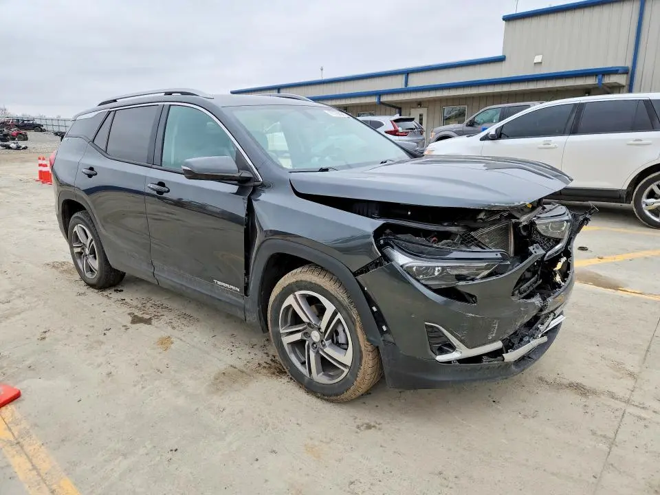 2019 GMC TERRAIN SLT  