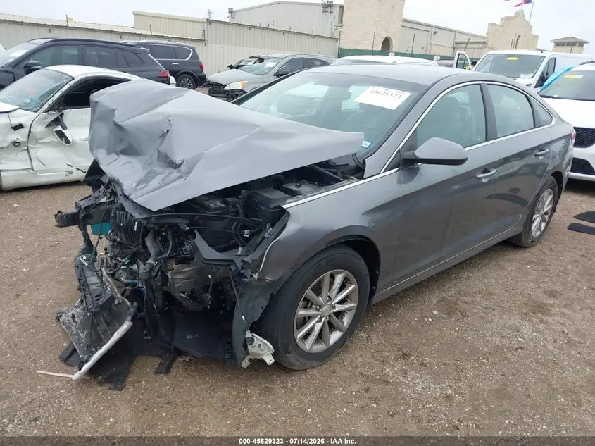 2019 HYUNDAI SONATA SE