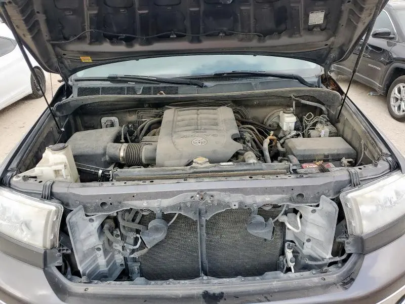 2012 TOYOTA TUNDRA CREWMAX SR5  