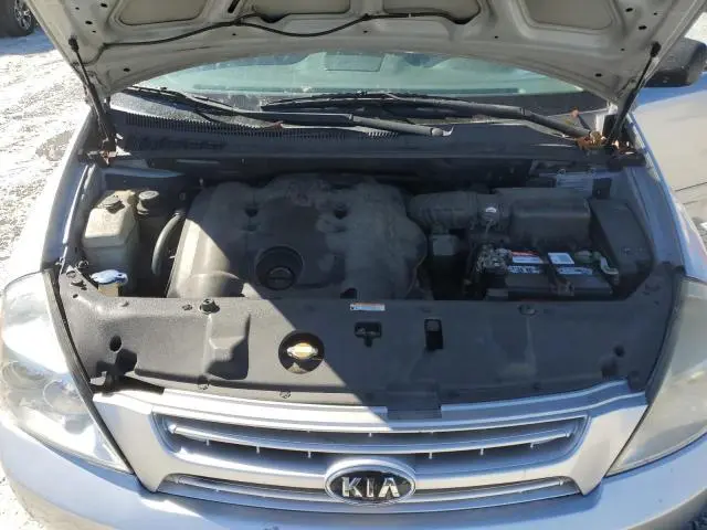 2010 KIA SEDONA LX  