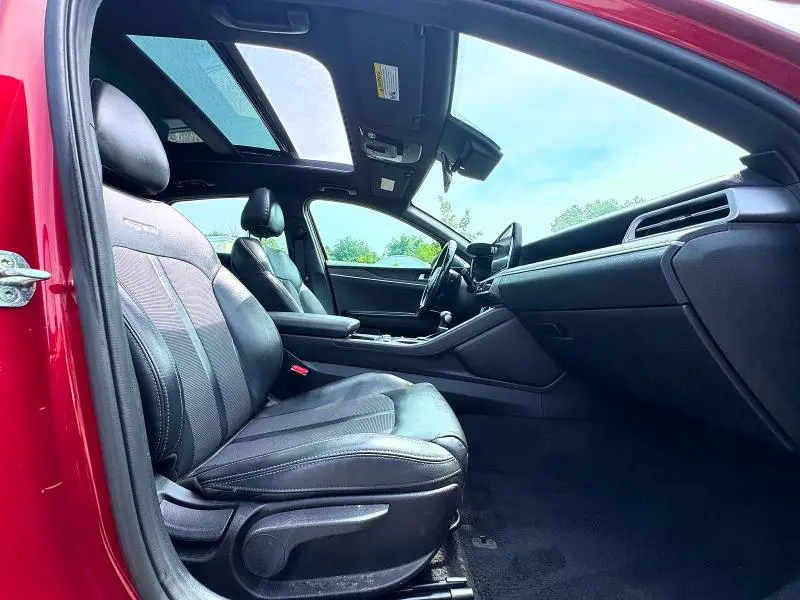 2022 KIA K5 GT LINE  