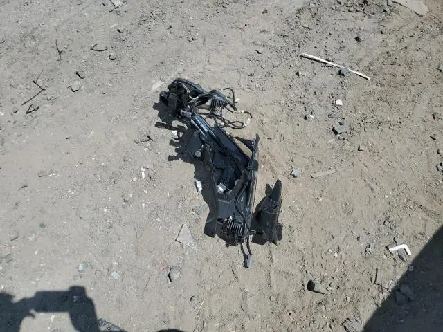 2023 NISSAN VERSA SR  