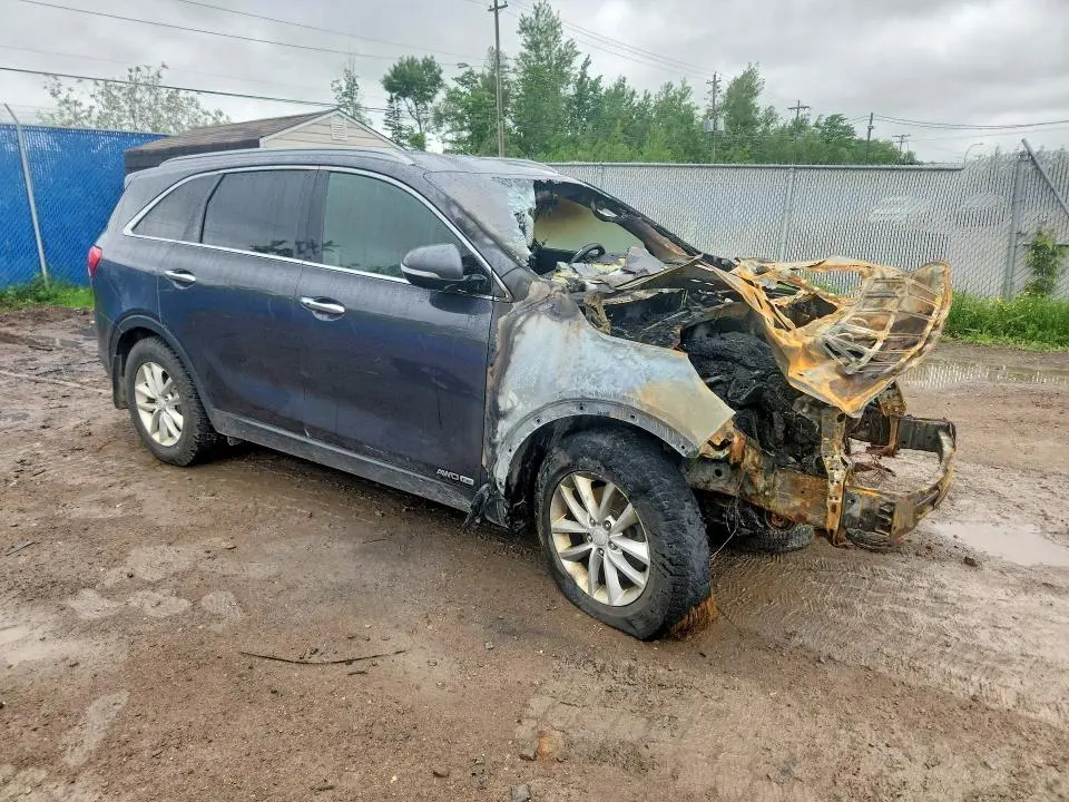 2017 KIA SORENTO LX V6  