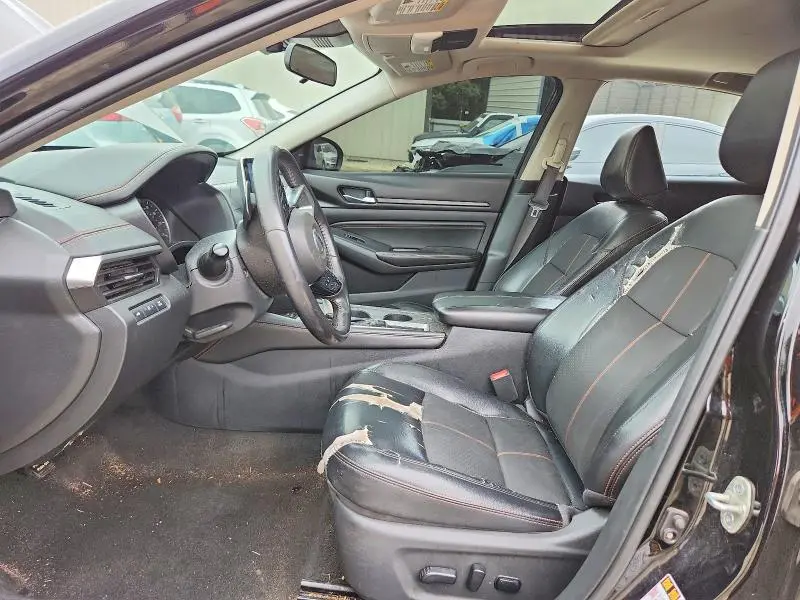 2020 NISSAN ALTIMA SR  