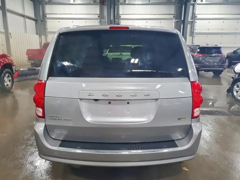 2013 DODGE GRAND CARAVAN SXT  