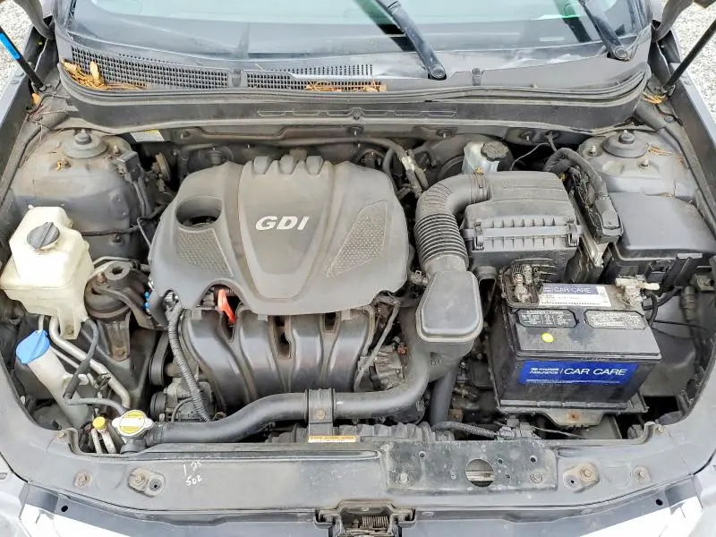 2011 HYUNDAI SONATA SE  