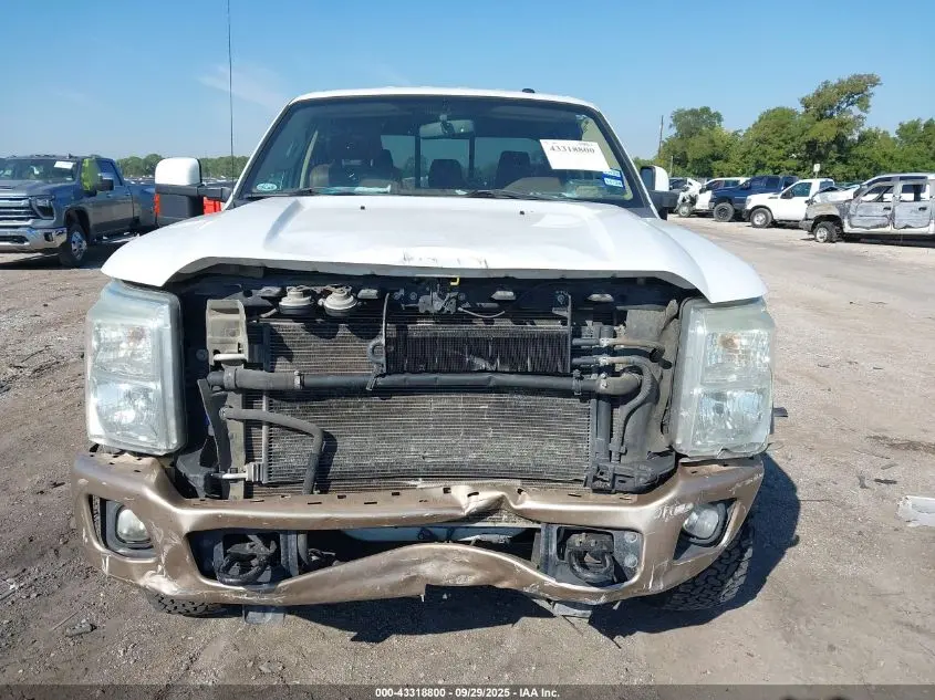 2011 FORD F-250 LARIAT