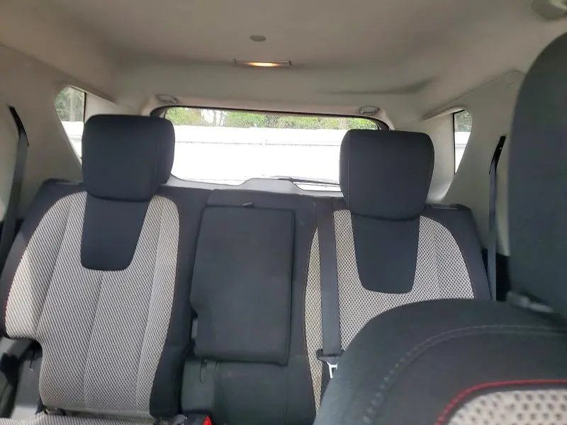 2011 CHEVROLET EQUINOX LT  