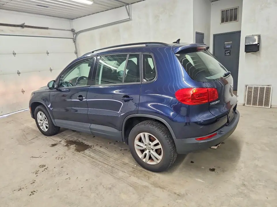 2015 VOLKSWAGEN TIGUAN S  