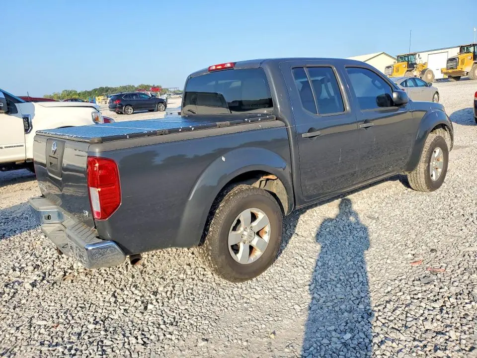 2012 NISSAN FRONTIER S  