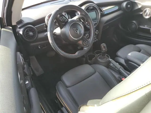 2020 MINI COOPER S