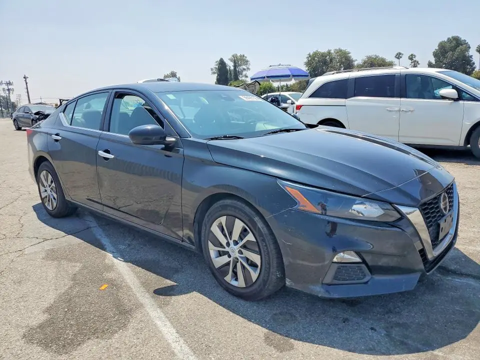 2022 NISSAN ALTIMA S  