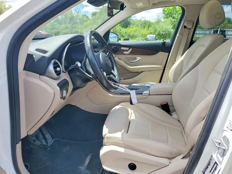2021 MERCEDES-BENZ GLC 300 4MATIC  