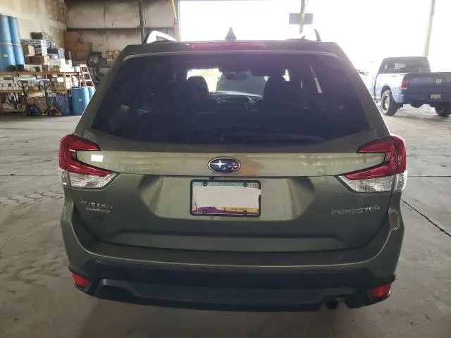 2019 SUBARU FORESTER   