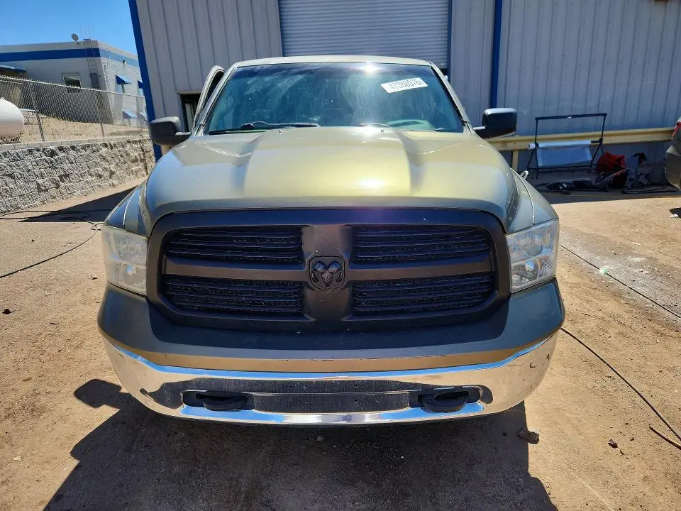 2013 RAM 1500 SLT  
