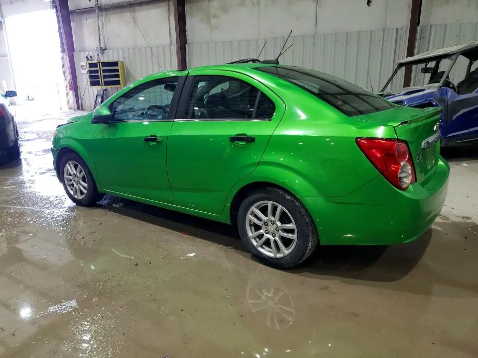 2015 CHEVROLET SONIC LT  
