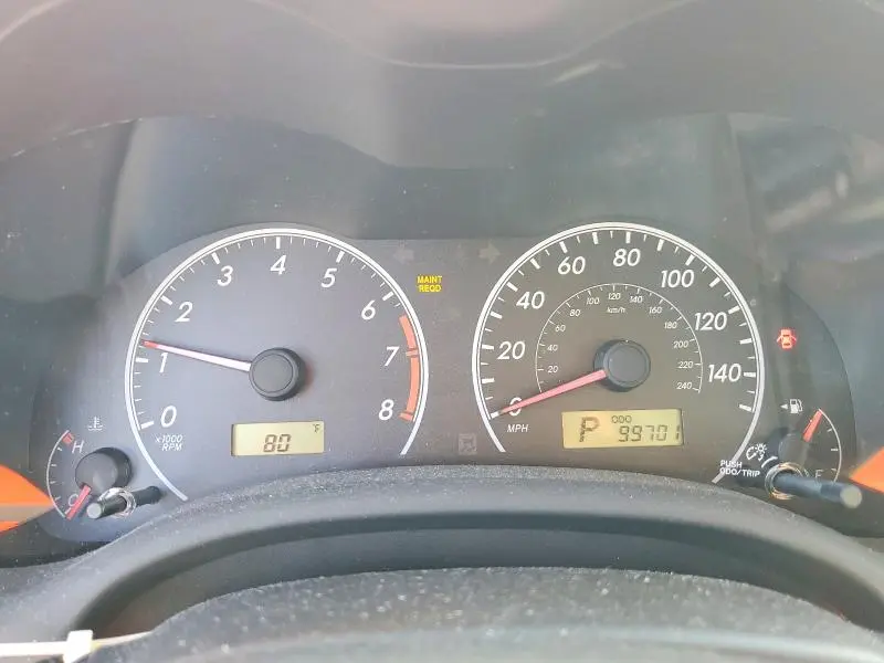 2011 TOYOTA COROLLA LE  