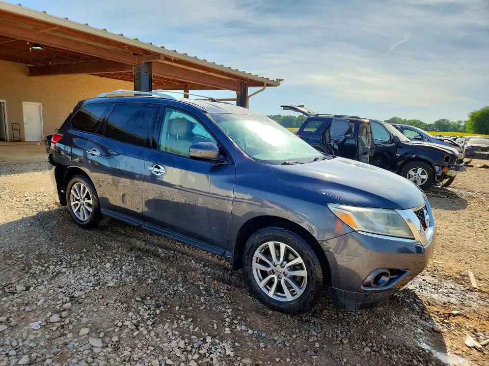 2014 NISSAN PATHFINDER SV  