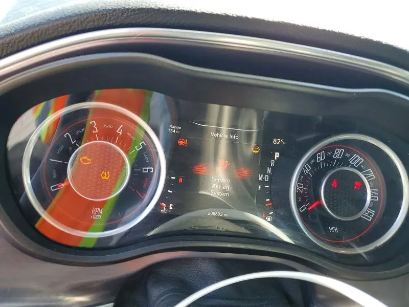 2015 DODGE CHALLENGER SXT  