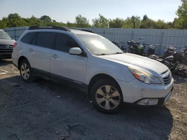 2011 SUBARU OUTBACK 3.6R LIMITED  