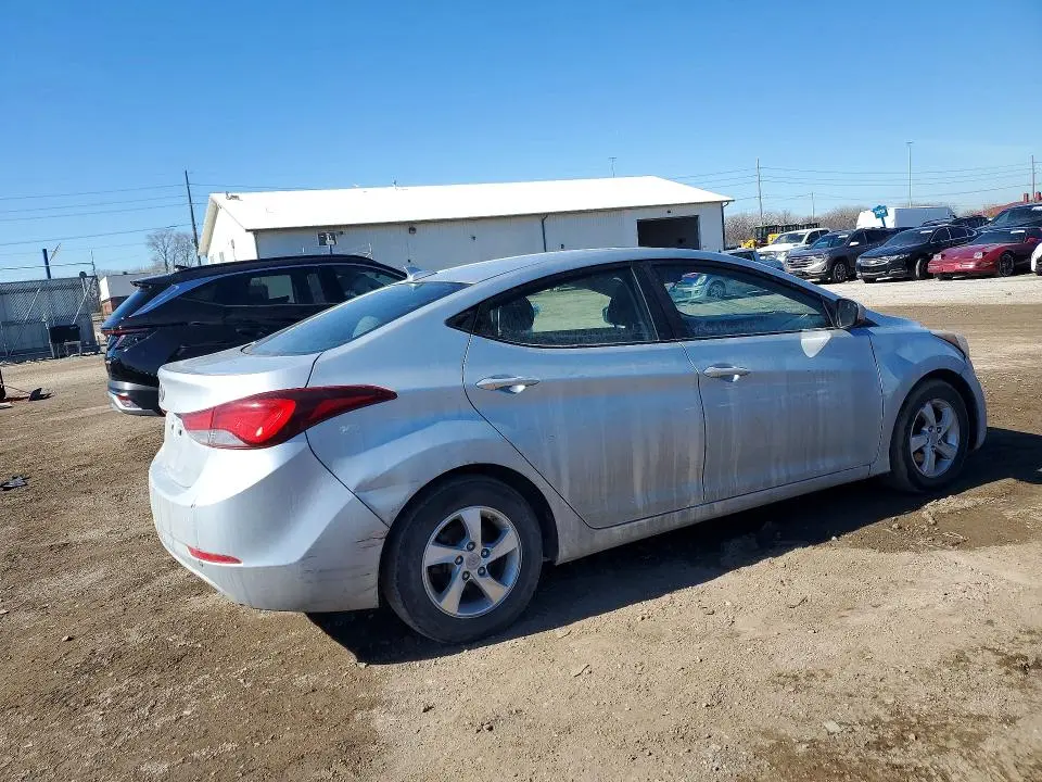 2014 HYUNDAI ELANTRA SE  