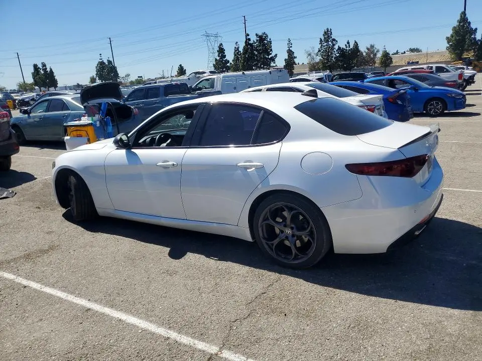 2018 ALFA ROMEO GIULIA TI  