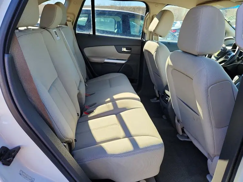 2013 FORD EDGE SE  