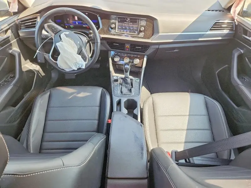 2023 VOLKSWAGEN JETTA SE  