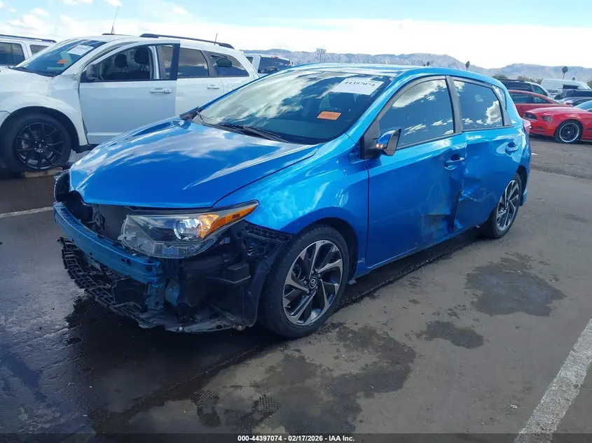 2018 TOYOTA COROLLA IM  