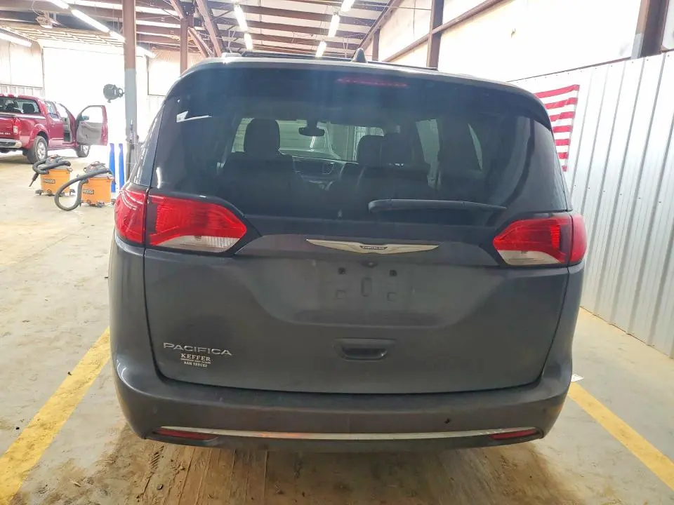 2017 CHRYSLER PACIFICA TOURING L  