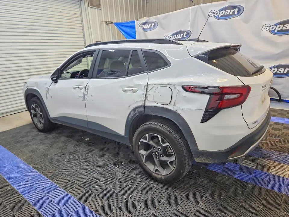2025 CHEVROLET TRAX 1LT  