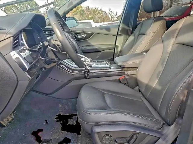 2025 AUDI Q7 PREMIUM PLUS  