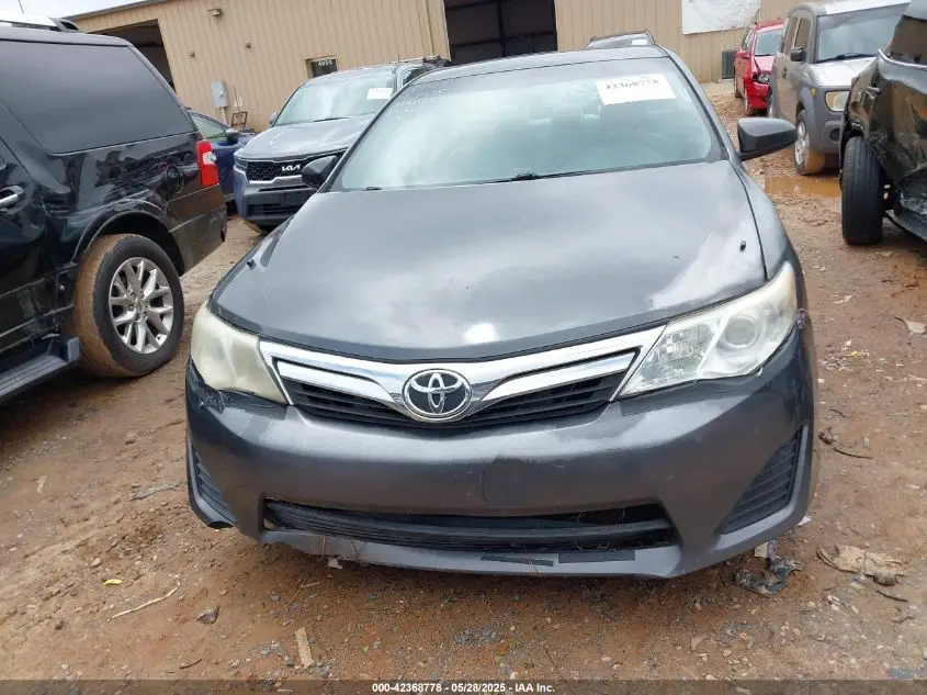 2014 TOYOTA CAMRY LE