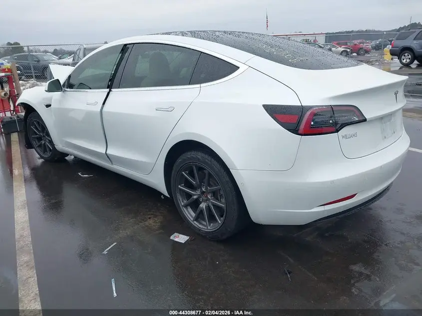 2018 TESLA MODEL 3 LONG RANGE/MID RANGE