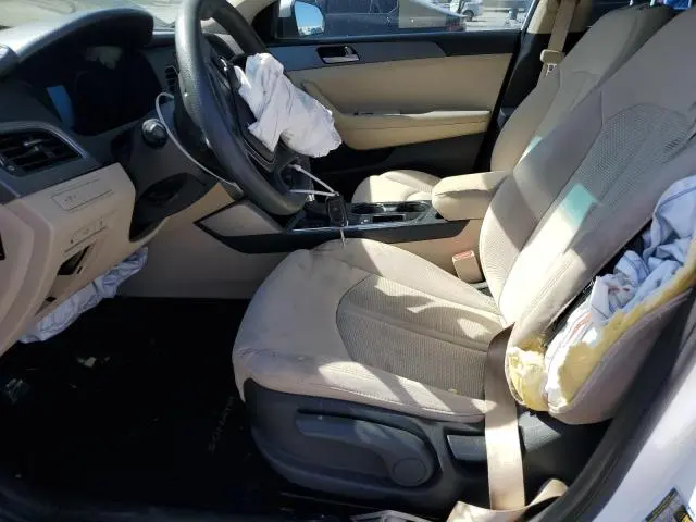 2017 HYUNDAI SONATA SE