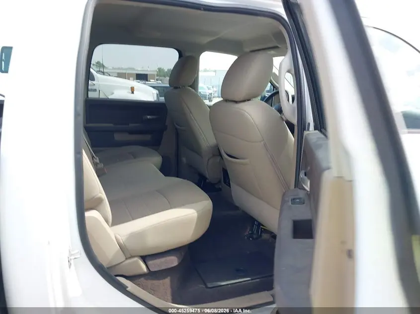 2012 RAM 1500 SLT