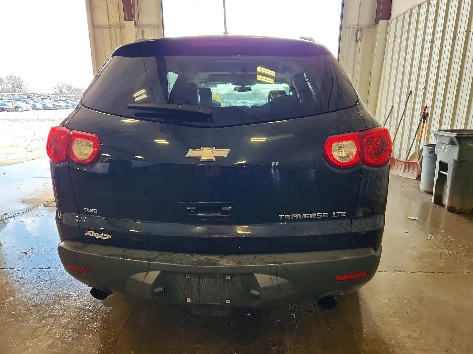 2011 CHEVROLET TRAVERSE LTZ  