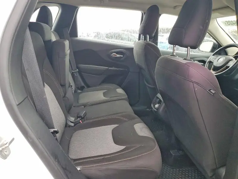 2014 JEEP CHEROKEE SPORT  