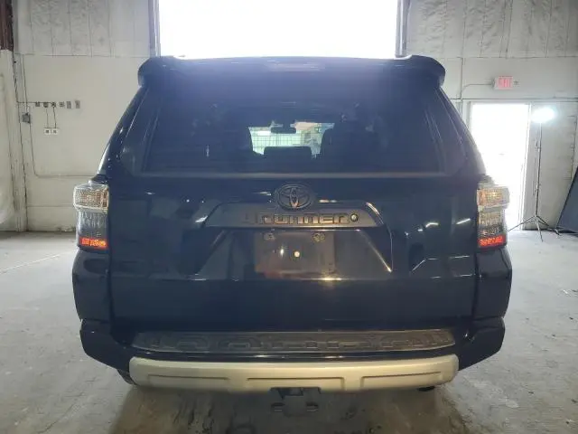 2014 TOYOTA 4RUNNER SR5  