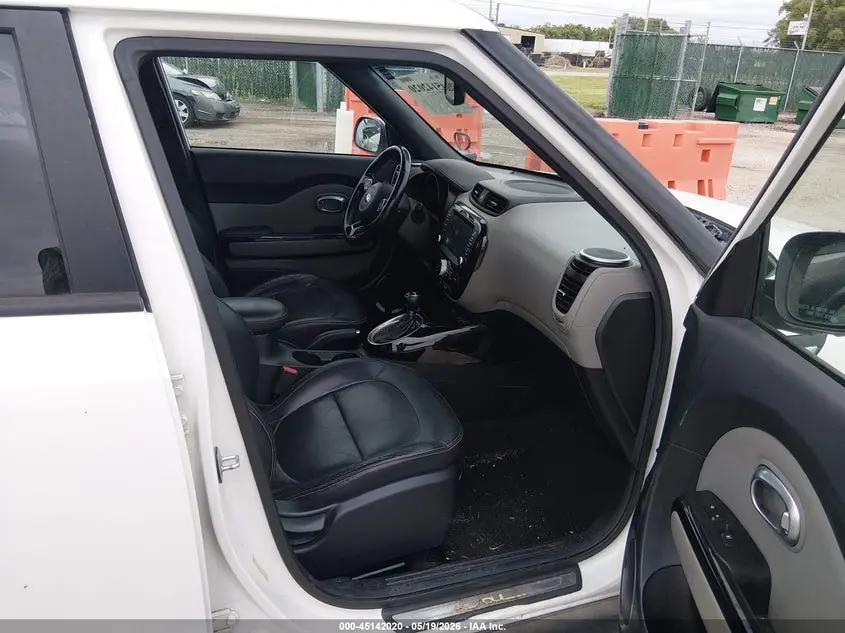 2014 KIA SOUL +