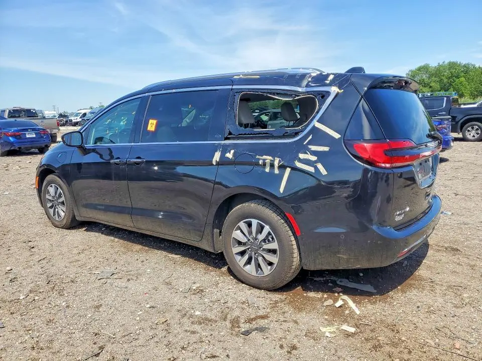 2021 CHRYSLER PACIFICA HYBRID TOURING L  