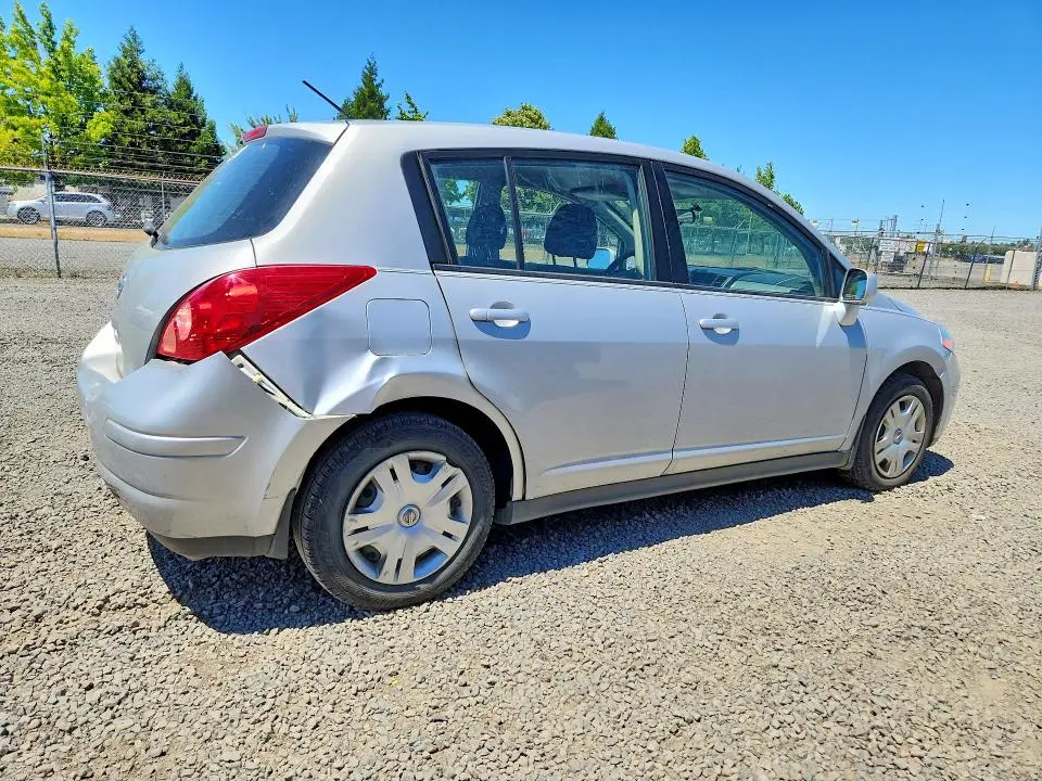 2012 NISSAN VERSA 1.8 S  