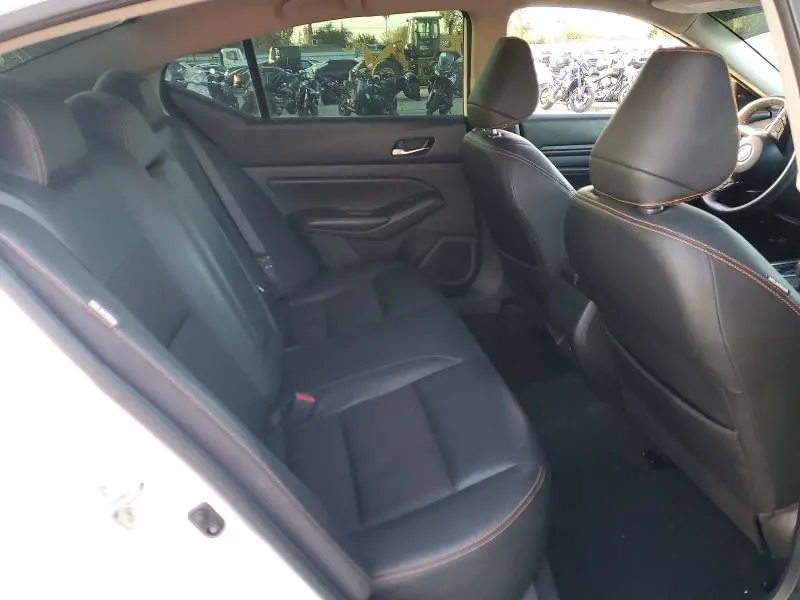 2020 NISSAN ALTIMA SR  