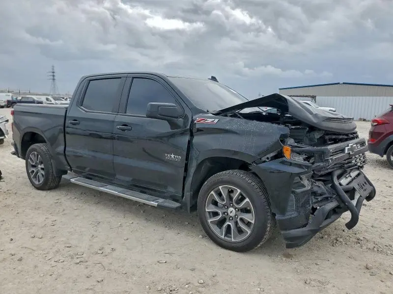 2021 CHEVROLET SILVERADO K1500 RST  