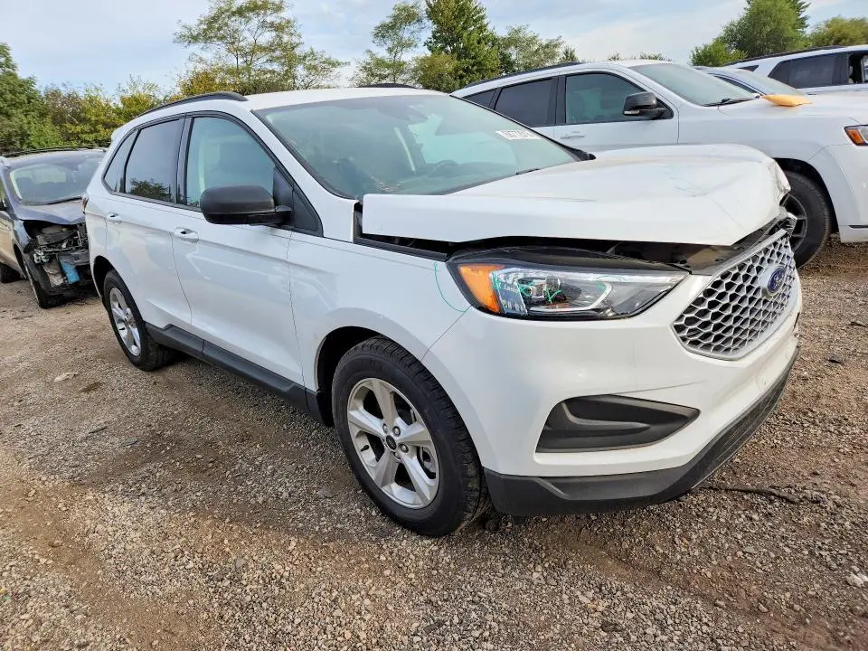 2023 FORD EDGE SE  