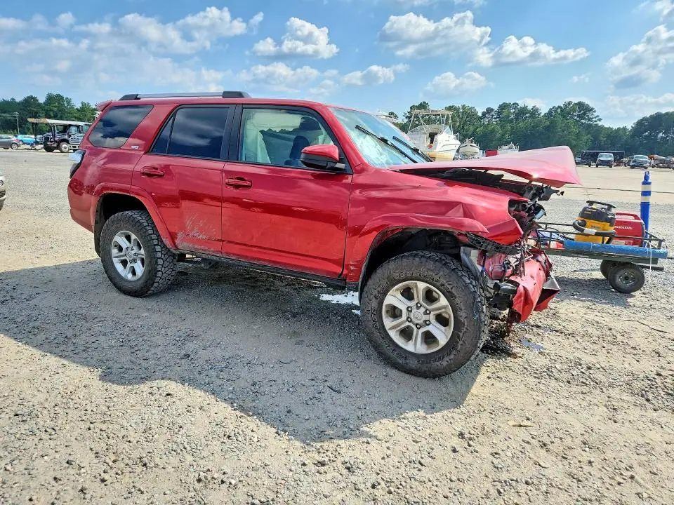 2019 TOYOTA 4RUNNER SR5  