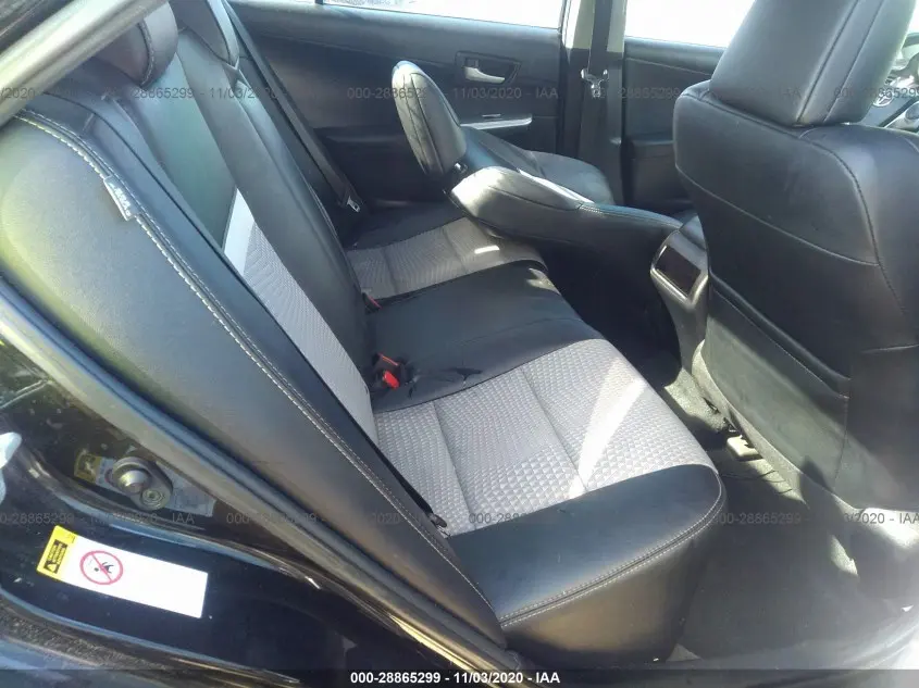 2012 TOYOTA CAMRY SE