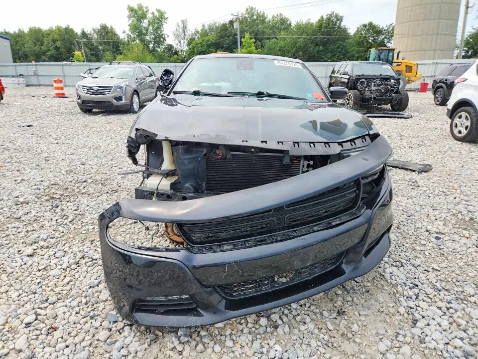 2015 DODGE CHARGER SXT  