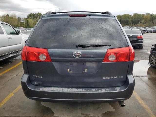 2010 TOYOTA SIENNA CE