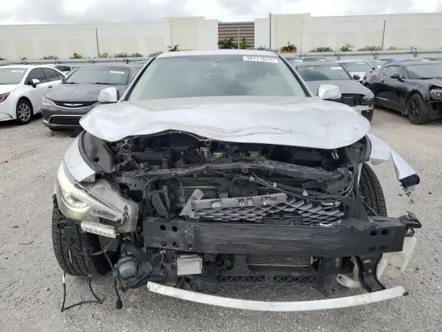 2019 INFINITI Q50 LUXE  